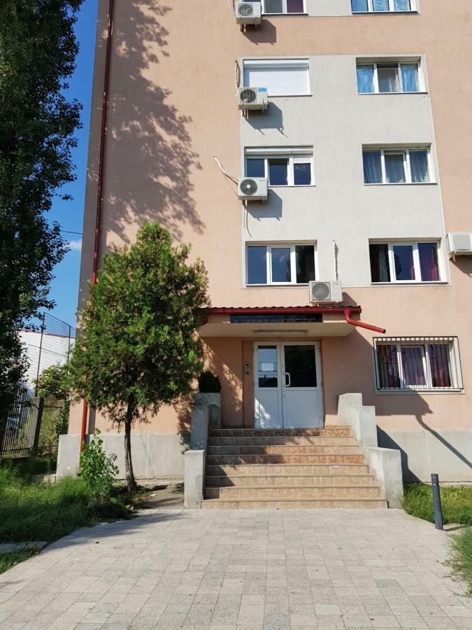 Cozy&Elegant New Studio In Bukarest Exterior foto